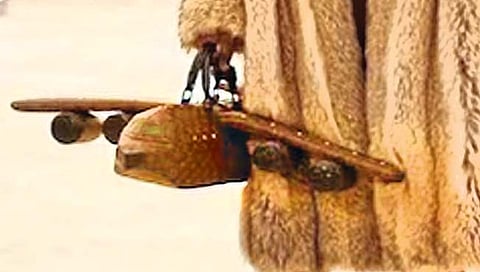 विमानासारखी दिसणारी पर्स!