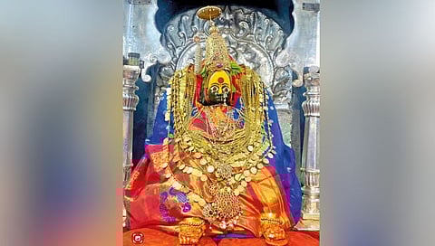 Tuljabhavani Devi : तुळजाभवानीमातेचा सोन्याचा मुकुट, मंगळसूत्र गायब