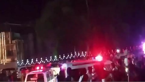 Kerala Bridge Collapse : केरळमध्ये ख्रिसमसच्या उत्सवादरम्यान पूल कोसळला, अनेक जखमी