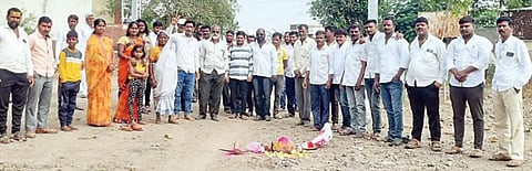 सकाळी शिवसेनेने, तर सायंकाळी राष्ट्रवादी काँग्रेसने केले एकाच रस्त्याचे भूमिपूजन