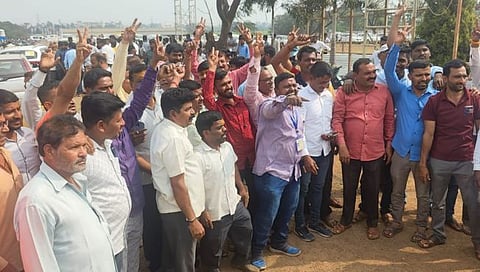 बिद्री साखर कारखाना निवडणूक : सत्ताधारी गट ३ हजारांहून अधिक मतांनी आघाडीवर; कार्यकर्त्यांचा जल्लोष