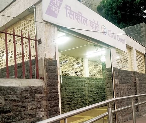प्रवाशांना सूट; कोर्टाला बंदी ! भुयारी मेट्रो मार्गात न्यायालयाला जोडणारा रस्ताच बंद