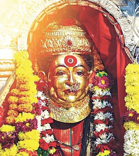 एकवीरा देवस्थान ट्रस्टचा कारभार नवनिर्वाचित विश्वस्तांकडे सुपूर्त