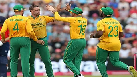 IND vs SA Series : द. आफ्रिका संघाची घोषणा, मार्कराम कर्णधार; बावुमाची टी-20-वनडेतून उचलबांगडी