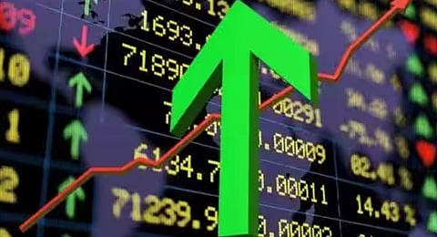 Closing Bell : निफ्‍टी-सेन्‍सेक्‍स विक्रमी उच्चांकावर, काही तासांतच गुंतवणुकदारांची तब्‍बल ५ लाख कोटींची कमाई!