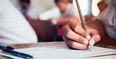 तलाठीपदाच्या भरतीबाबत उमेदवारांत संभ्रम