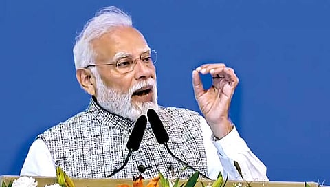 मोदींनी फुंकले लोकसभेचे रणशिंग