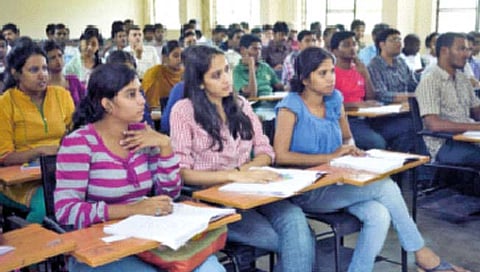 समाजभान : मीमांसा कटू निर्णयाची