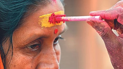 रामलल्लाच्या भेटीसाठी आसुसलेल्या भाविकांनी फुलली अयोध्यानगरी