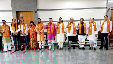 Dhule News: जिल्हा परिषदेच्या अध्यक्षपदी भाजपच्या धरती देवरे बिनविरोध