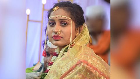 वाशिम: कारसाठी पैसे न दिल्याने नवविवाहितेचा गळा चिरून खून; पतीचाही जीवन संपविण्याचा प्रयत्न