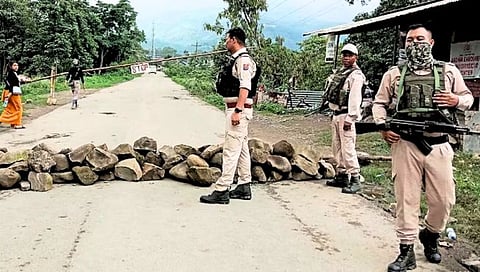 Manipur Violence : मणिपूरमध्ये पुन्हा हिंसाचार उफाळला, गोळीबारात २ ठार, ३ जखमी