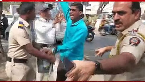 कोल्हापूर : अजित पवारांची बैठक; जिल्हाधिकारी कार्यालयाबाहेर तरुणाचा जीवन संपविण्याचा प्रयत्न