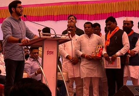 बलात्कार करणाऱ्यांना फाशीवर लटकावणे हे आमचे हिंदुत्व : आदित्य ठाकरे