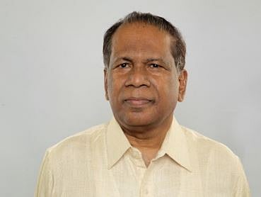 मागासवर्ग आयोगाचे सदस्य चंद्रलाल मेश्राम यांना हटवले