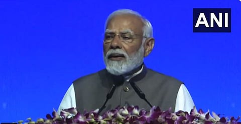 भारतीय ऊर्जा सप्ताह उद्घाटनप्रसंगी बाेलताना पंतप्रधान नरेंद्र माेदी.  