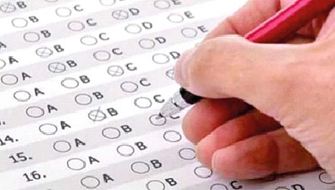 शिक्षण : परीक्षांतील गैरप्रकारांना कायद्याचा लगाम