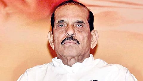 सुसंस्कृत आणि व्यासंगी व्यक्तिमत्त्व