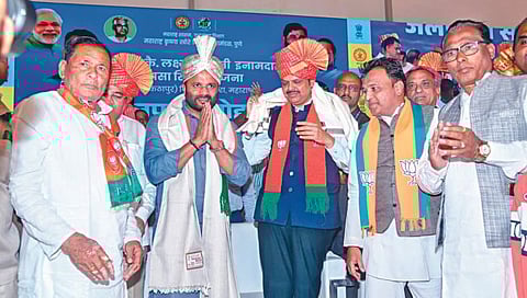 पाणी योजनांद्वारे दुष्काळी भागाला न्याय देणार : उपमुख्यमंत्री फडणवीस