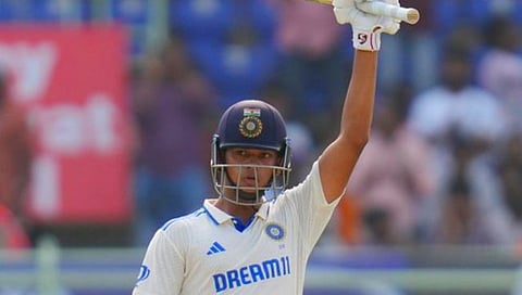 IND vs ENG 2nd Test | पहिल्या दिवशी भारत मजबूत स्थितीत;  जैस्वालची शानदार खेळी