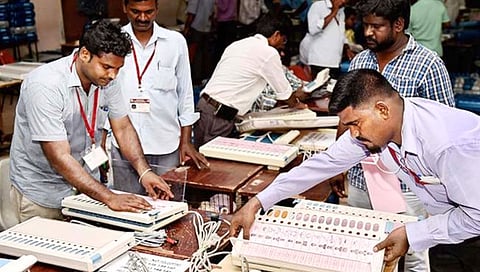 Teacher’s BLO Duty : निवडणुकीच्या कामातून शिक्षकांना वगळण्याचे आदेश