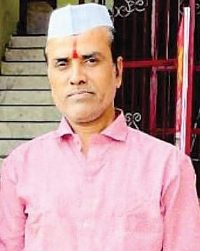 Accident News : दुचाकीच्या धडकेत व्यावसायिकाचा मृत्यू