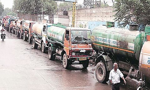 पाणी टंचाईच्या झळा : फेब्रुवारीतच टँकरची संख्या दीडशे पार
