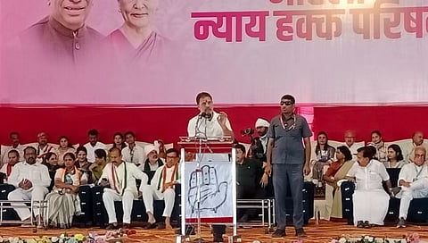 प्रत्येक गरीब महिलेच्या खात्यावर वर्षाला एक लाख रुपये, महिलांसाठी राहुल गांधींच्या पाच मोठ्या घोषणा |  Rahul Gandhi Dhule