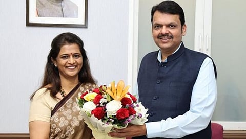 Archana Patil Chakurkar meet to  Devendra Fadnavis