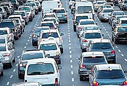 PMC budget : वाहतूक कोंडी अन् सार्वजनिक वाहतुकीच्या प्रश्नाला प्राधान्य