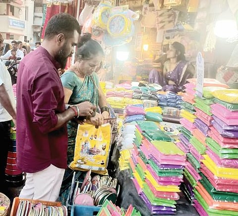 Pune : यंदा धूलिवंदनाला पर्यावरणाचा रंग