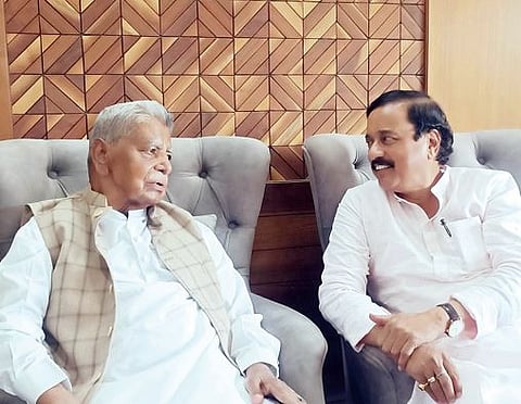 अनंतराव थोपटेंना भेटायची अहमहमिका सुरूच : सुनील तटकरेंनीही घेतली थोपटेंची भेट