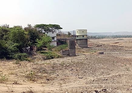 जेजुरीत चार दिवसांतून एकदा पाणी; महिलांचा ‘हंडा मोर्चा’चा इशारा