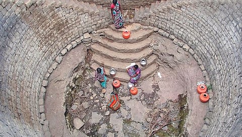 दुष्काळ