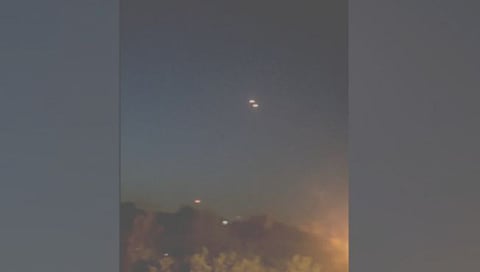 Israel attacks Iran | हल्ल्याचा बदला! इस्रायलने इराणवर क्षेपणास्त्रे डागली, इस्फहान प्रांतात अनेक स्फोट, दुबई- इराण विमान सेवा रद्द