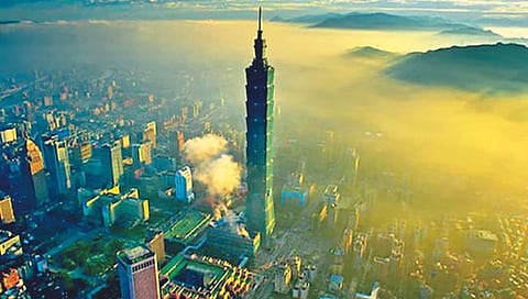 TAIPEI 101 Tower : ‘ती’ इमारत भूकंपानंतरही सहीसलामत