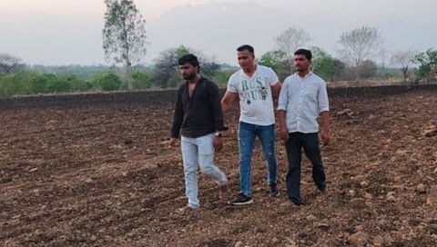 बीड : बालकाच्या मृत्यूमुळे डॉक्टरांना मारहाण; दोघांना अटक