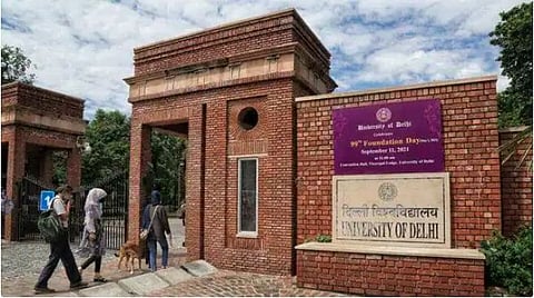 delhi university introduces manusmriti