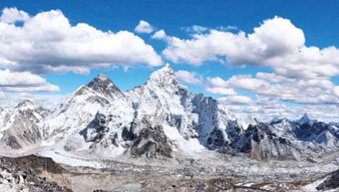 Less snow in the Himalayas due to climate change
