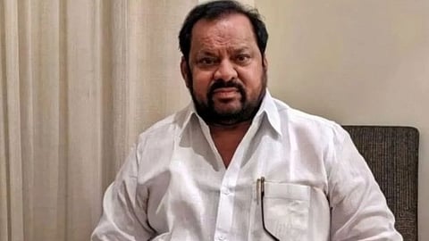 MLA Shahajibapu Patil entered the legislature for voting