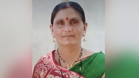 Woman killed by lightning