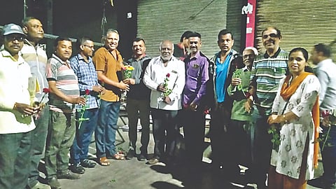 Honor of Newspaper Vendors 