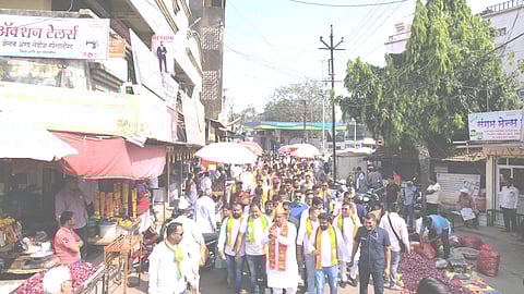 
Dr. Vijaykumar Gavit campaigning in Nandurbar created a great atmosphere