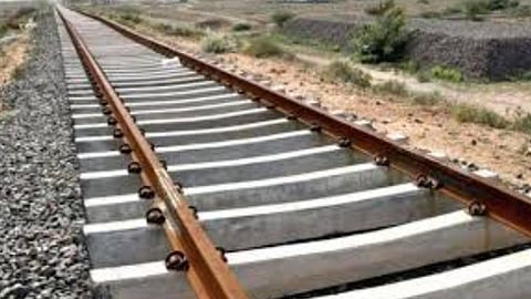 Thane | कल्याण, अंबरनाथ, बदलापूरकरांचा प्रवास होणार सुखकर