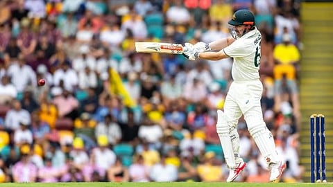 ऑस्‍ट्रेलियाचा स्‍टार फलंदाज ट्रॅव्हिस हेडने दमदार शतकी खेळी केली. 