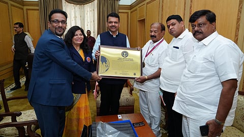 MLA Kalidas Kolambkar entered the World Records Book of India