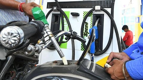 petrol and diesel vehicles in Mumbai