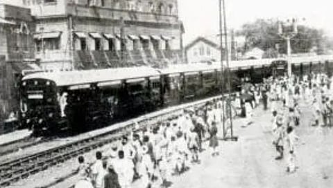 Mumbai local Train