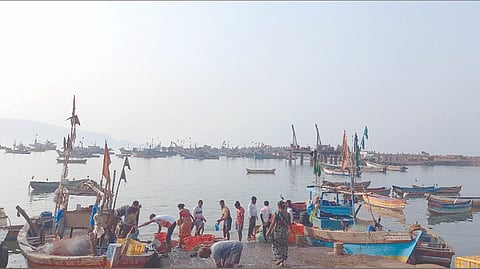 Srivardhan Coast, Raigad