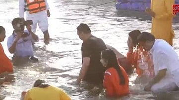 Maharashtra CM Devendra Fadnavis, Maha Kumbh Mela 2025